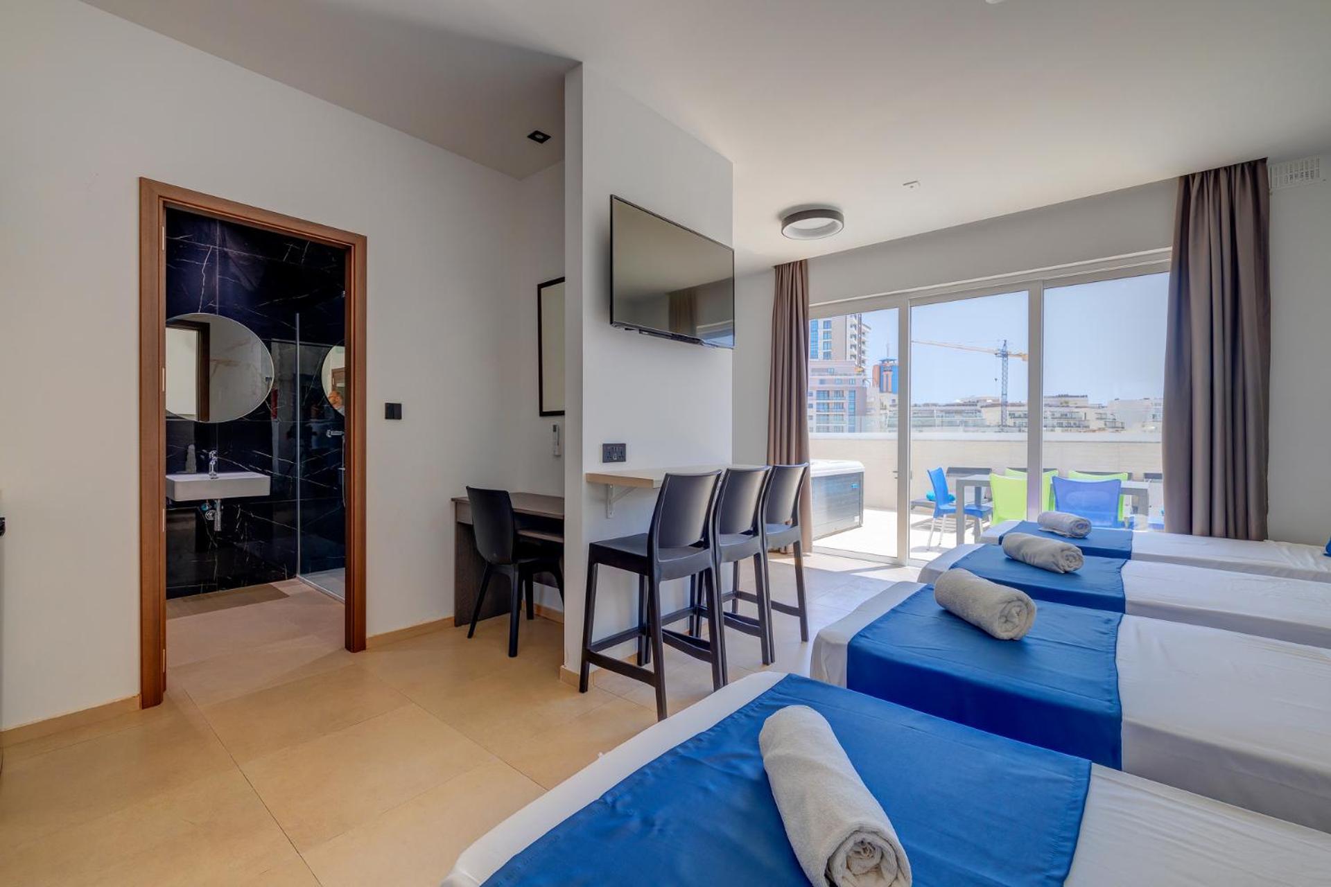 Bayside A Apartments Saint Julian's Екстериор снимка